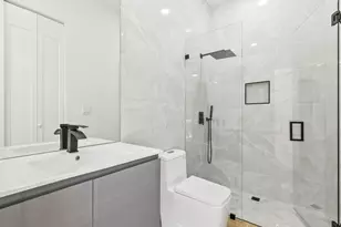 17107 W Sycamore Dr W, The Acreage, FL 33470 - Photo 16
