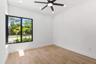 17107 W Sycamore Dr W, The Acreage, FL 33470 - Photo 14