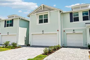 620 Salisbury Cir, Fort Pierce, FL 34982 - Photo 2