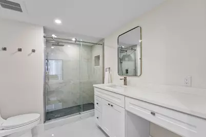 5460 N Ocean Drive #5b, Singer Island, FL 33404 - Photo 34