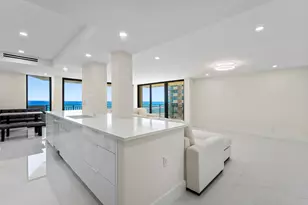 5460 N Ocean Dr, Singer Island, FL 33404 - Photo 16