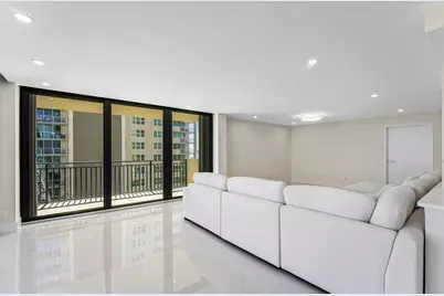 5460 N Ocean Drive SE #5b, Singer Island, FL 33404 - Photo 10