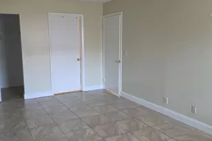 31 Peachtree Pl, Boynton Beach, FL 33436 - Photo 10