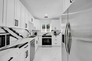 1633 SE 5th Ct, Deerfield Beach, FL 33441 - Photo 18