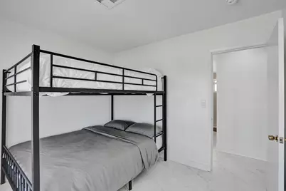 1633 SE 5th Court, Deerfield Beach, FL 33441 - Photo 10