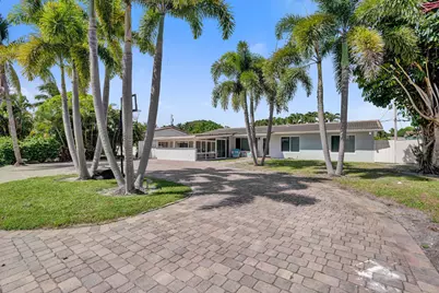 1633 SE 5th Court, Deerfield Beach, FL 33441 - Photo 2