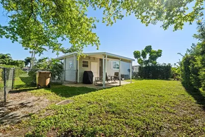 130 NW 53rd Court, Deerfield Beach, FL 33064 - Photo 40