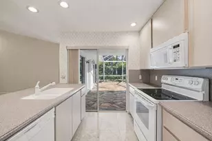 4202 Water Oak Ct, Palm Beach Gardens, FL 33410 - Photo 12