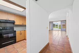 9480 Tangerine Pl, Davie, FL 33324 - Photo 10