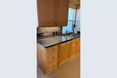 426 SE 17th Terrace, Deerfield Beach, FL 33441 - Photo 6