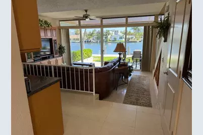 426 SE 17th Terrace, Deerfield Beach, FL 33441 - Photo 2