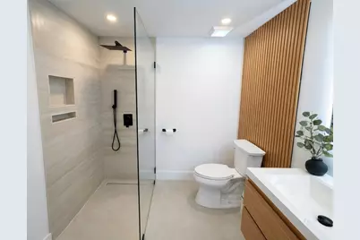 301 NW 78th Terrace, Plantation, FL 33324 - Photo 6