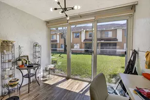 807 NW 91st Terrace NW, Plantation, FL 33324 - Photo 12