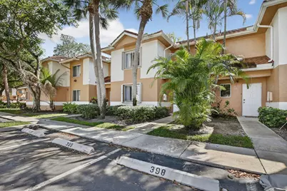 807 NW 91st Terrace NW #807, Plantation, FL 33324 - Photo 1