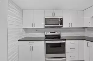 807 NW 91st Terrace NW, Plantation, FL 33324 - Photo 6