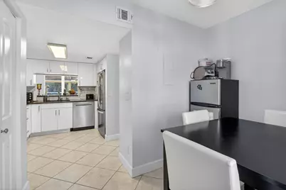 807 NW 91st Terrace NW #807, Plantation, FL 33324 - Photo 18