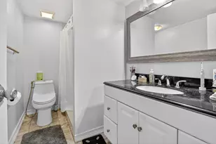 807 NW 91st Terrace NW, Plantation, FL 33324 - Photo 24