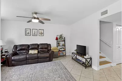 807 NW 91st Terrace NW #807, Plantation, FL 33324 - Photo 6