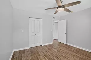 807 NW 91st Terrace NW, Plantation, FL 33324 - Photo 36