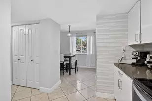 807 NW 91st Terrace NW, Plantation, FL 33324 - Photo 16