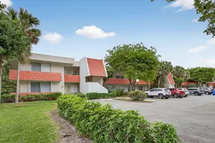 800 Cypress Blvd, Pompano Beach, FL 33069 - Photo 1