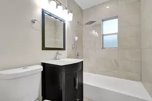 131 NE 51st St, Oakland Park, FL 33334 - Photo 14