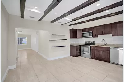 131 NE 51st Street, Oakland Park, FL 33334 - Photo 6