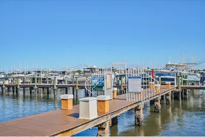 110 Yacht Club Way #105, Hypoluxo, FL 33462 - Photo 34