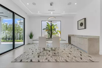 239 NE 11th Street, Delray Beach, FL 33444 - Photo 12