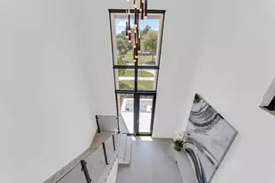 239 NE 11th St, Delray Beach, FL 33444 - Photo 4