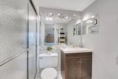 2051 Cambridge C, Deerfield Beach, FL 33442 - Photo 12