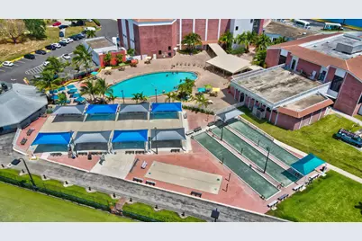 2051 Cambridge C, Deerfield Beach, FL 33442 - Photo 68