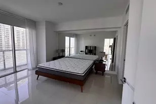 475 Brickell Ave, Miami, FL 33131 - Photo 10