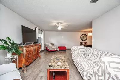 379 Ottawa Court, Royal Palm Beach, FL 33411 - Photo 14