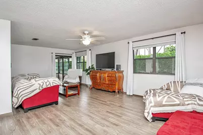 379 Ottawa Court, Royal Palm Beach, FL 33411 - Photo 10