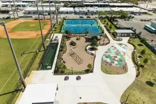 270 NE 42nd St, Oakland Park, FL 33334 - Photo 30