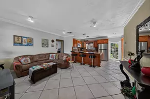270 NE 42nd St, Oakland Park, FL 33334 - Photo 2