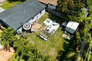 270 NE 42nd St, Oakland Park, FL 33334 - Photo 28