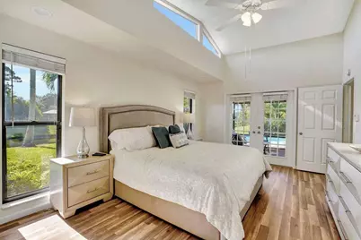 14148 Paddock Drive, Wellington, FL 33414 - Photo 16