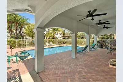 513 Bayfront Drive, Boynton Beach, FL 33435 - Photo 4