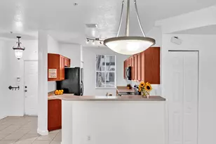 513 Bayfront Dr, Boynton Beach, FL 33435 - Photo 14