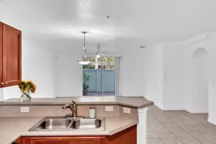 513 Bayfront Dr, Boynton Beach, FL 33435 - Photo 18