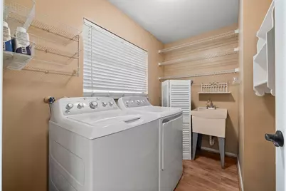 8730 Lake Dasha Terrace, Plantation, FL 33324 - Photo 32