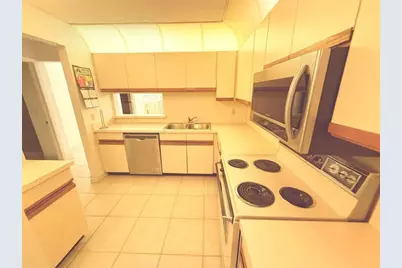 10062 Hickorywood Place, Boynton Beach, FL 33437 - Photo 14