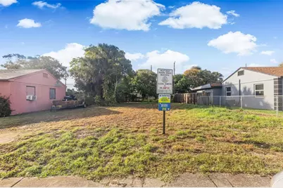 555 W 2nd Street, Riviera Beach, FL 33404 - Photo 2