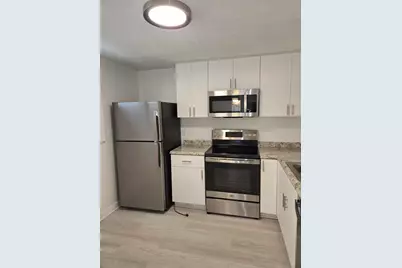 3755 Via Poinciana #108, Lake Worth, FL 33467 - Photo 10