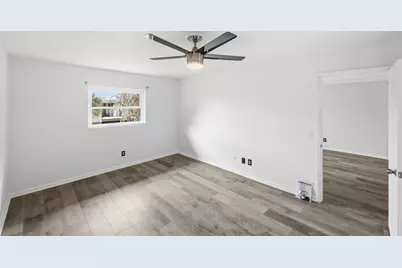 1166 6th Avenue #B8, Vero Beach, FL 32960 - Photo 6