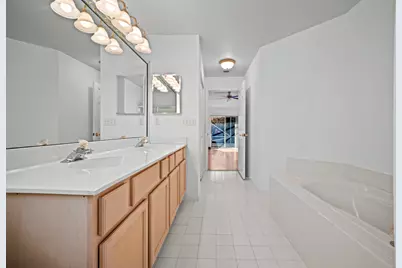 13285 Royale Sabal Court, Delray Beach, FL 33484 - Photo 16