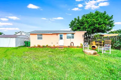 3901 Lakewood Road #B, Lake Worth Beach, FL 33461 - Photo 1