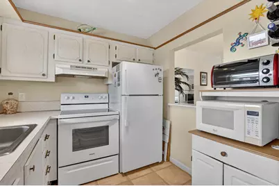 9855 Sandalfoot Boulevard #Apt 317, Boca Raton, FL 33428 - Photo 12